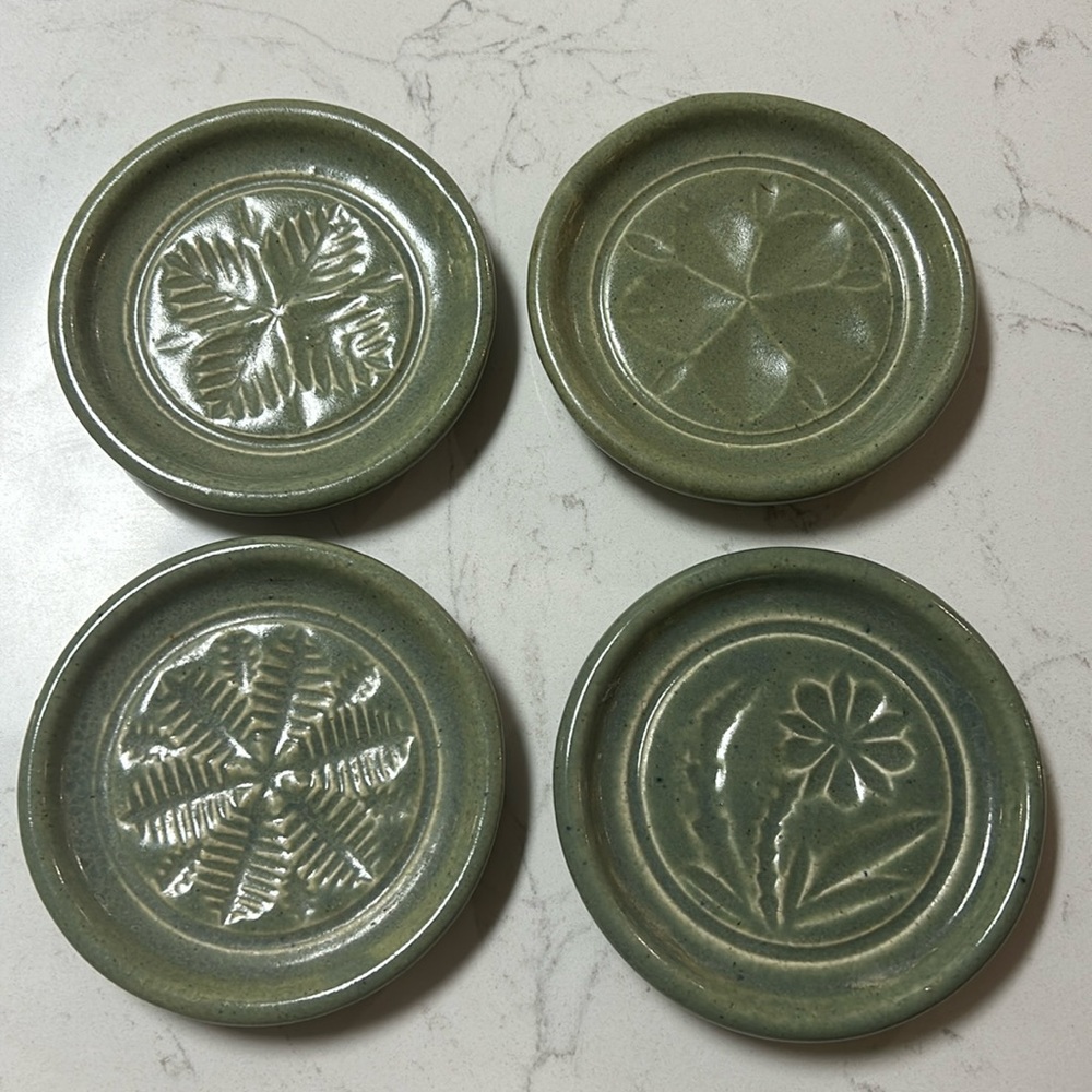 Clay round coasters ( set of 4)